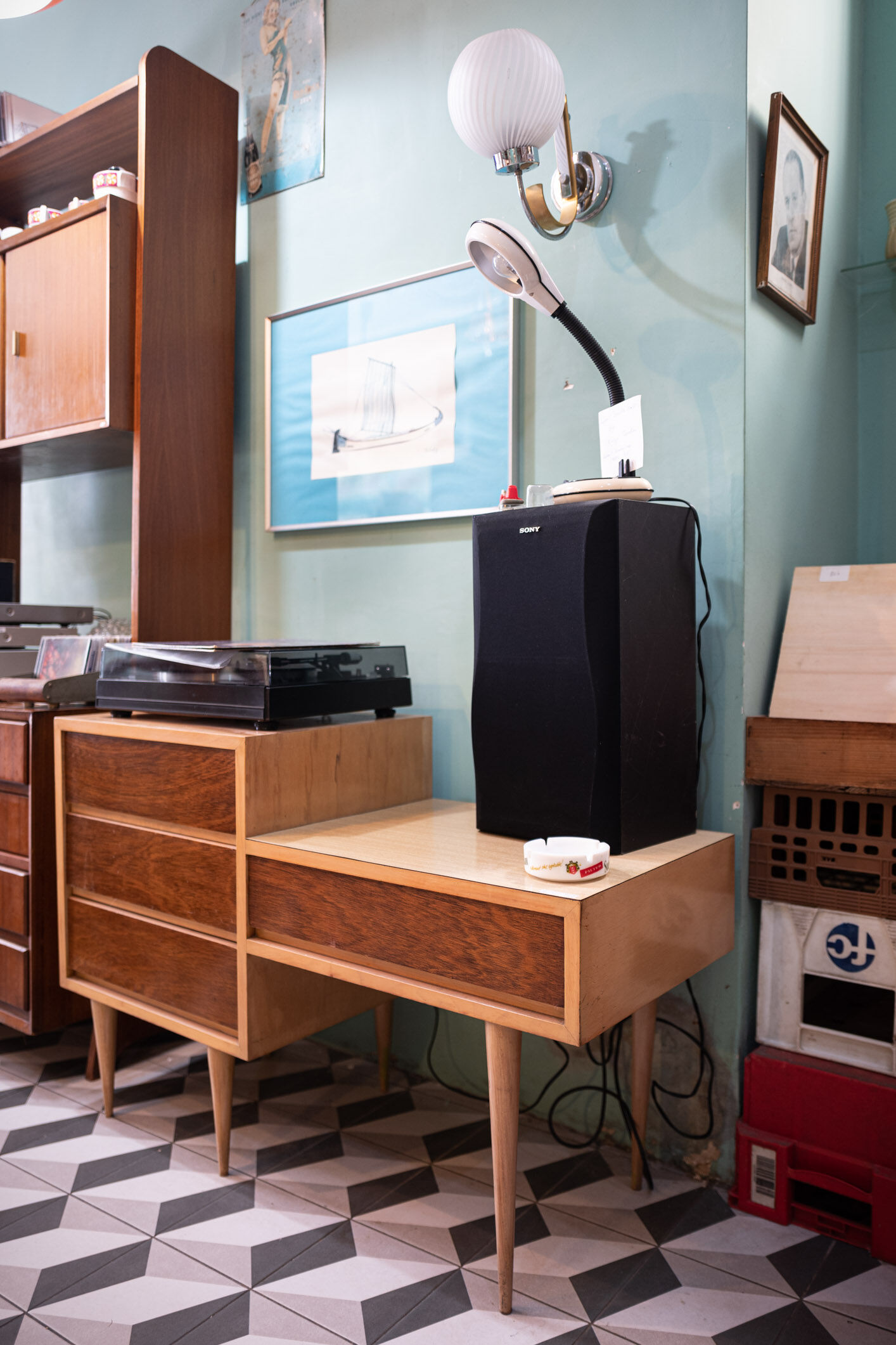 Portuguese mid-century credenza circa 1966. Tola wood with melamine and exotic wood veneer