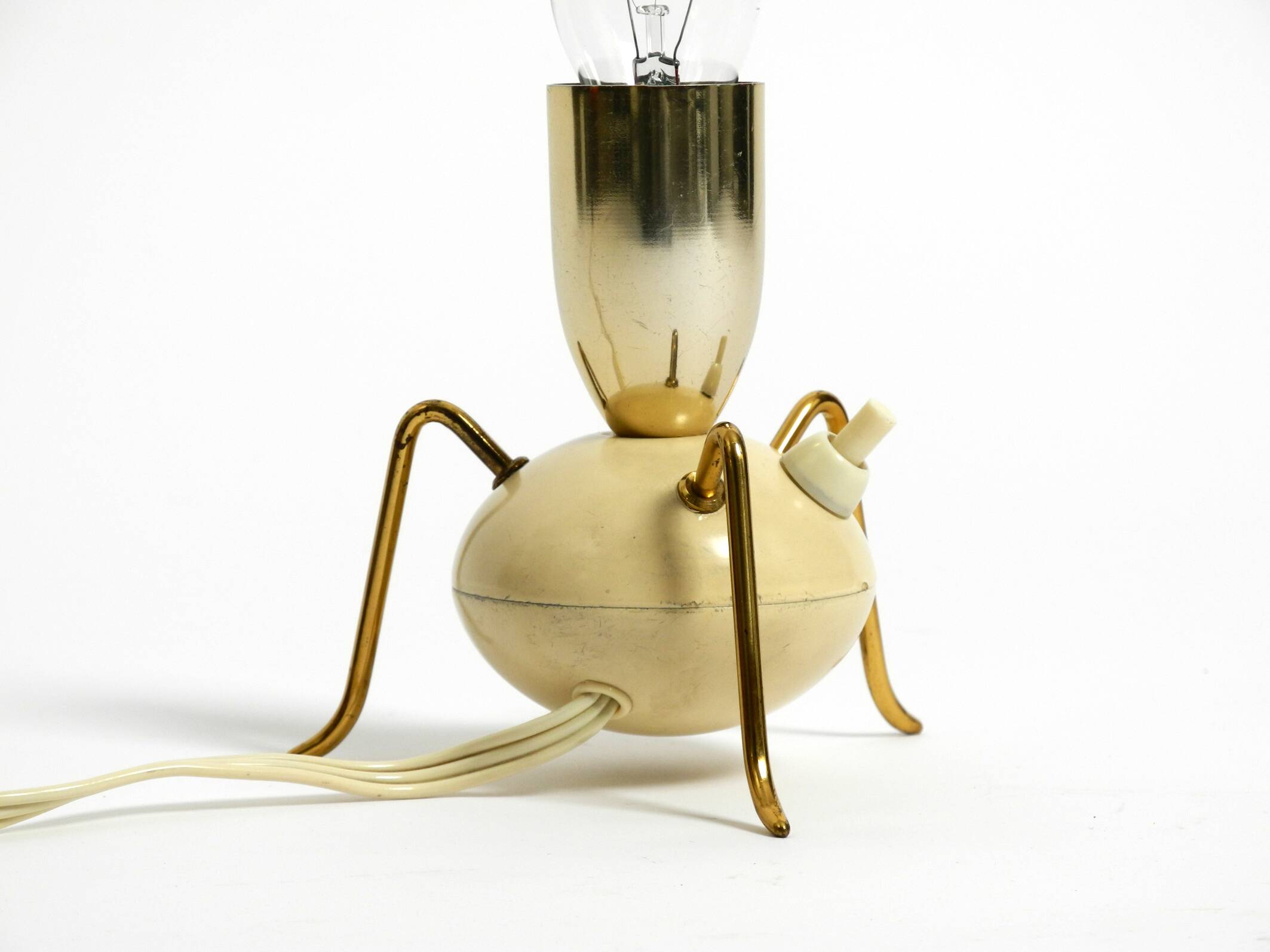 Beautiful very rare original Mid Century Modern brass tripod table lamp