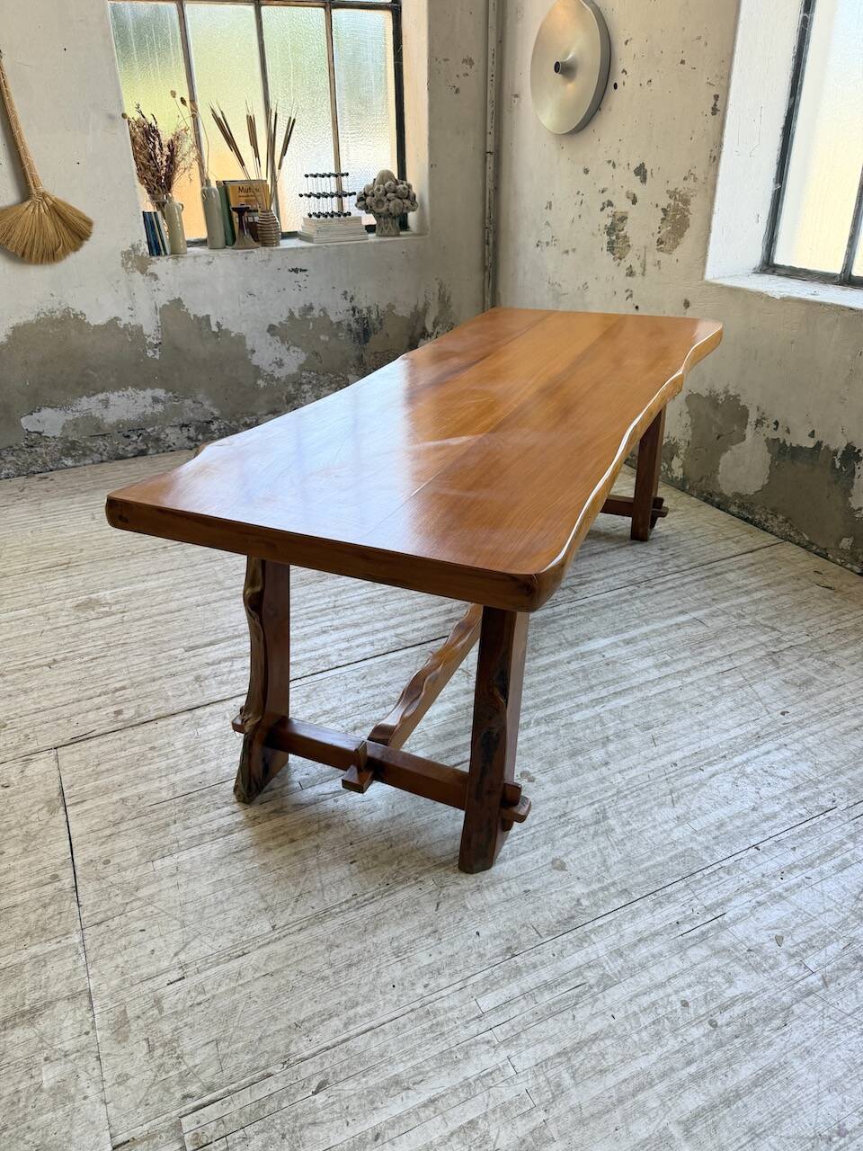 Aranjou farmhouse table in blond elm, 1950s