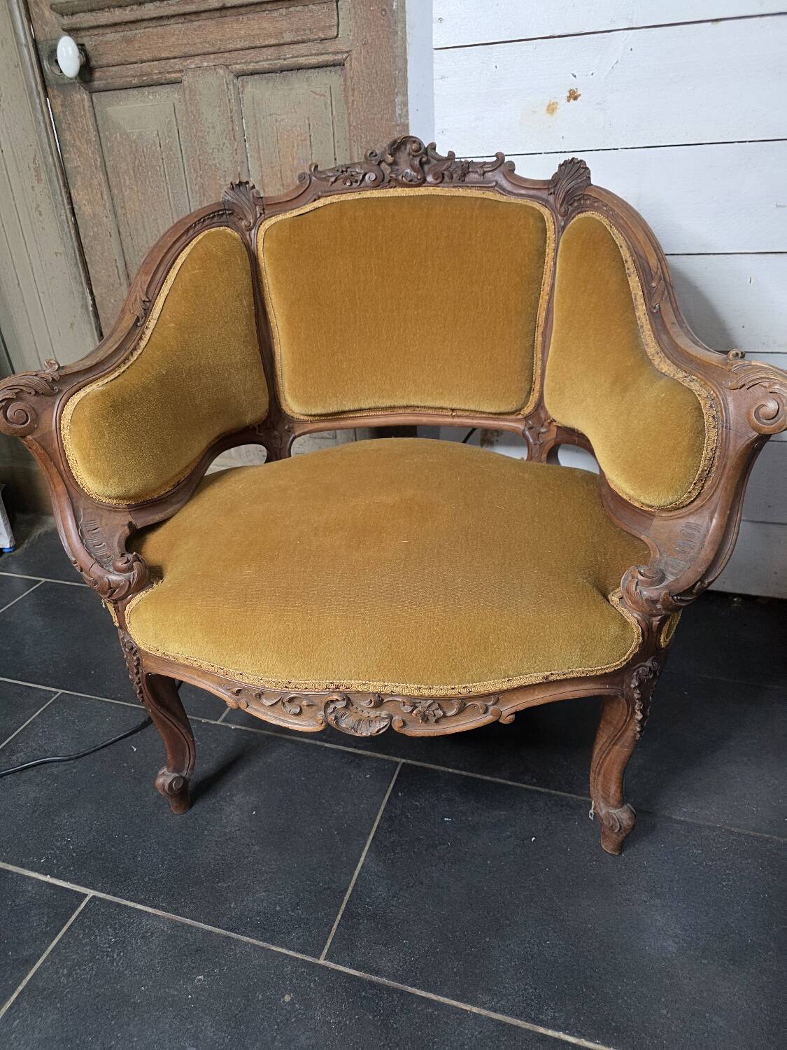 Paire de fauteuils marquise style Louis XV
