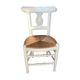 Lyre-backed mulched chair