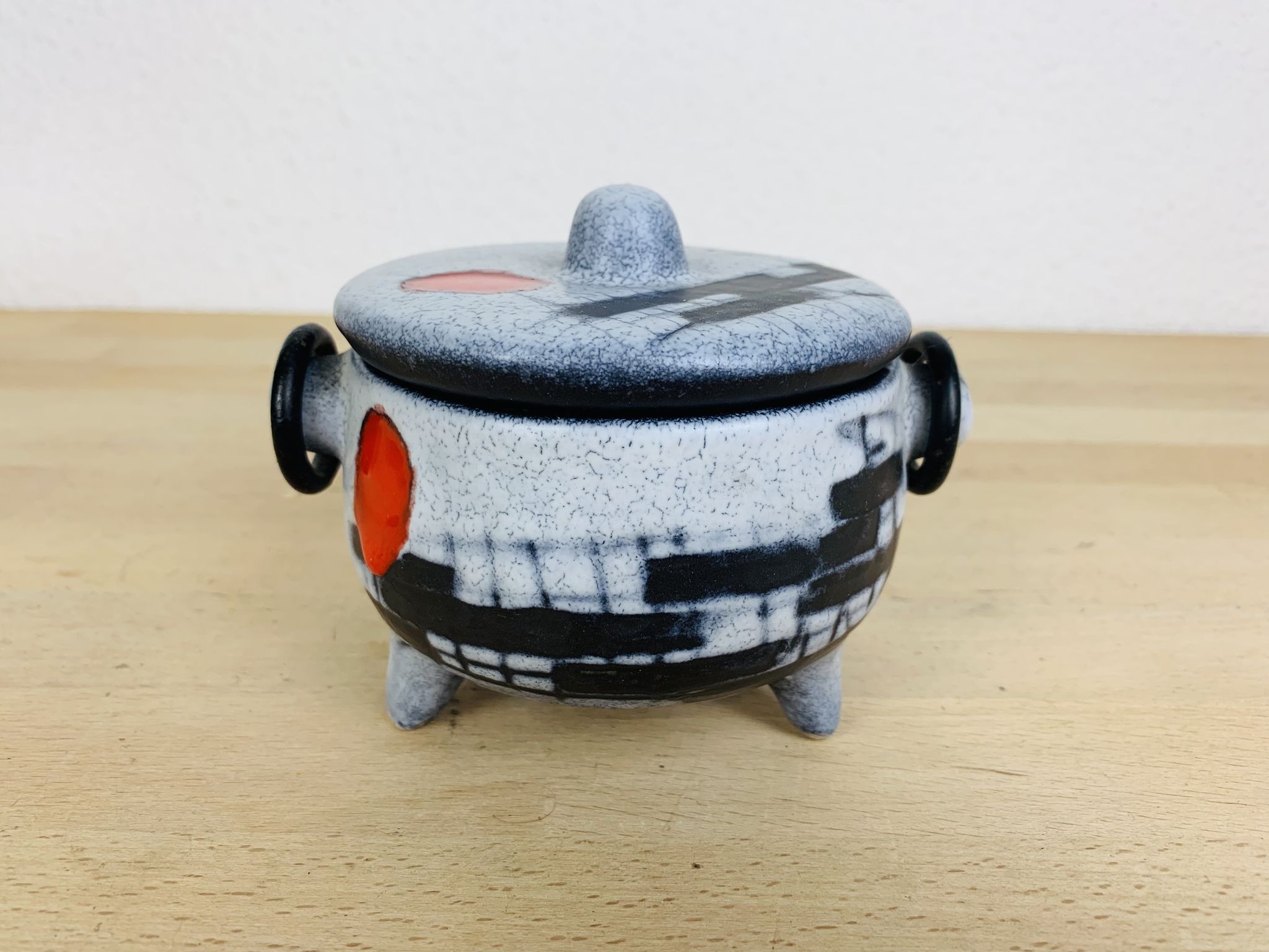 Bonbonnière by François Caleca in Vallauris, ceramics from the 60s