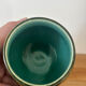 Pot ou cache pot Majolica Sarreguemines barbotine émaillée verte