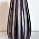 Vase Art Déco en verre épais taillé à la main en traits verticaux irréguliers H30