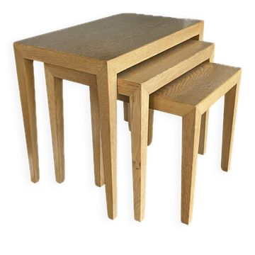 Tables emboîtées en chêne par Severin Hansen