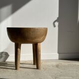 Quadripod chair with round seat and small back in natural monoxyl mango wood