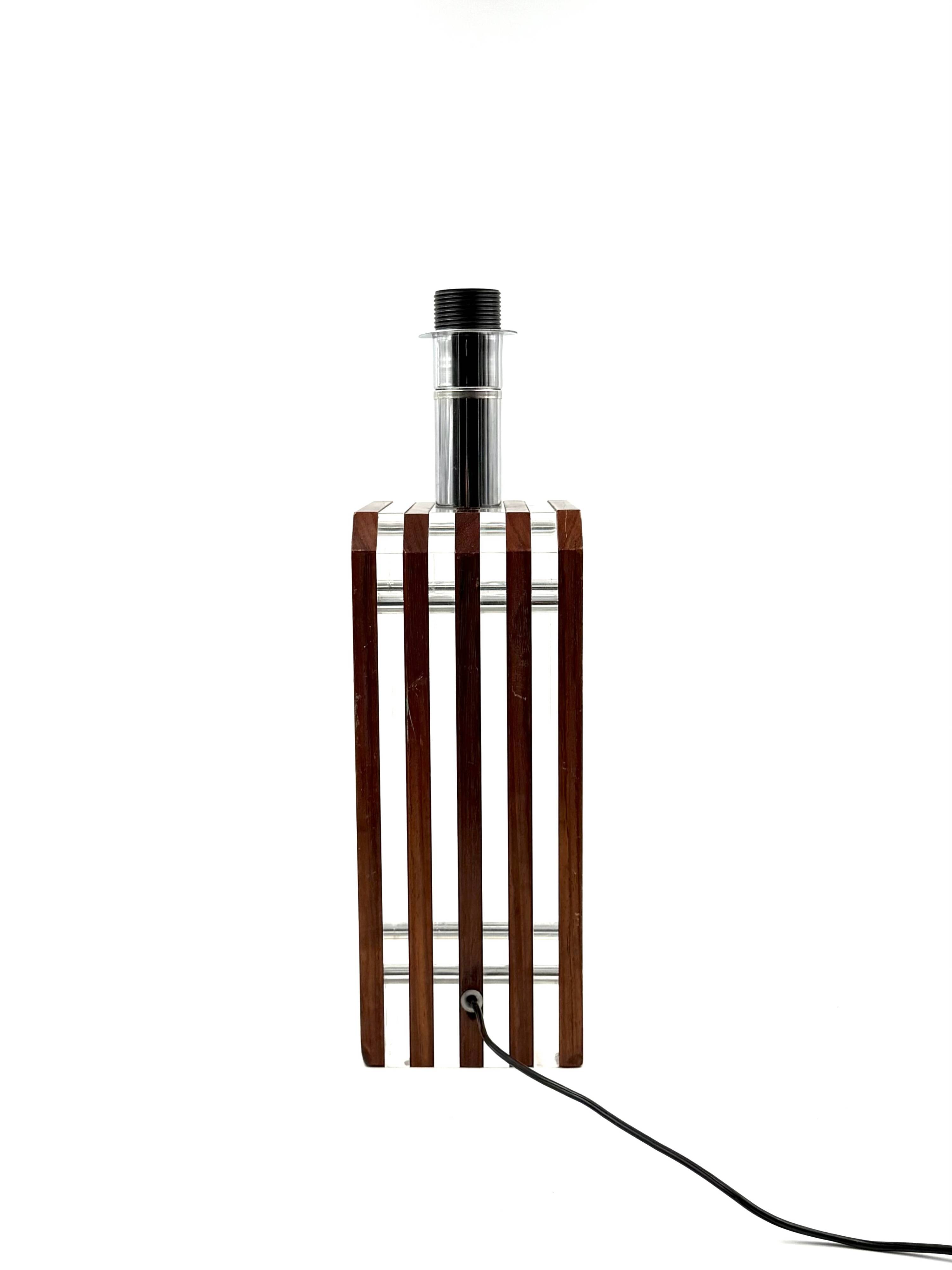 Hollywood regency wood and lucite table lamp base, Italy, 1970s