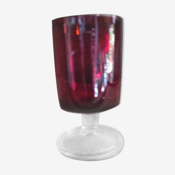 Vintage french wine glass from Luminarc in ruby red