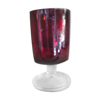 Vintage french wine glass from Luminarc in ruby red