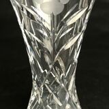Crystal vase chiseled flower with frosted petals