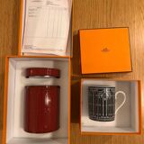 Hermès tea box and cup