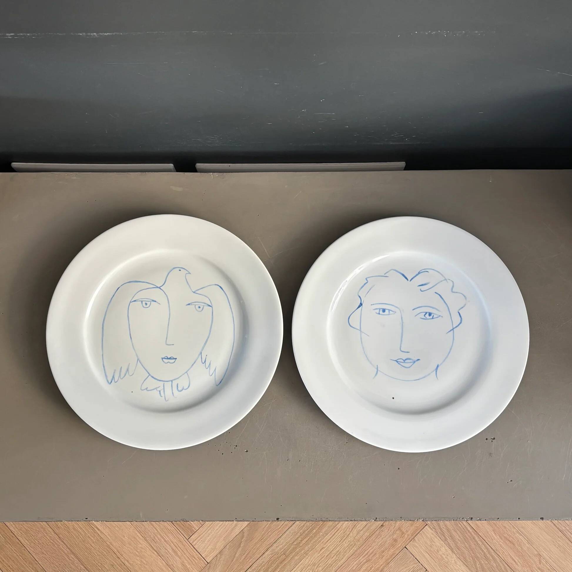 Pair of Picasso plates in Limoges porcelain - Ref 1324