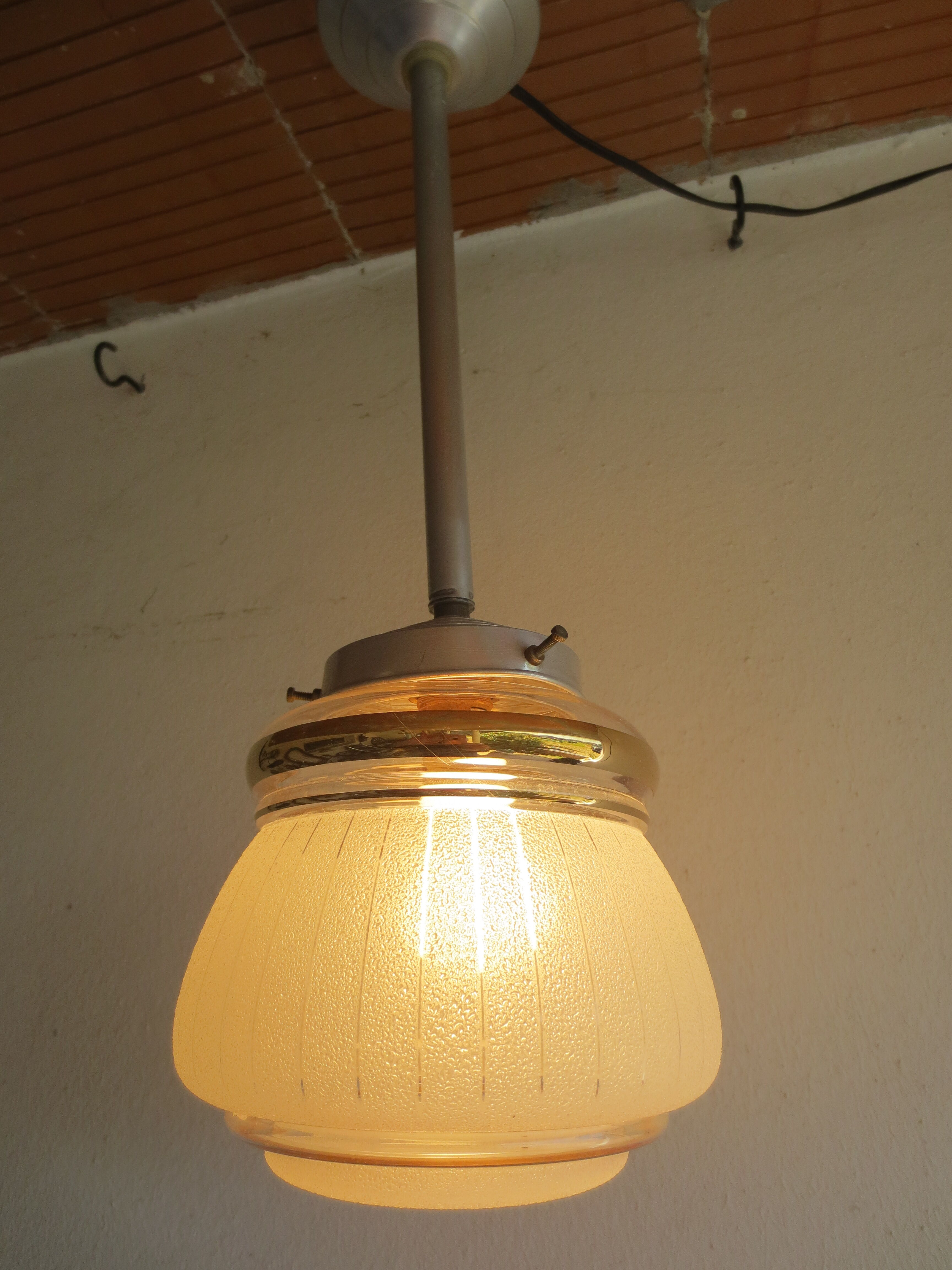 suspension vintage in frosted glass