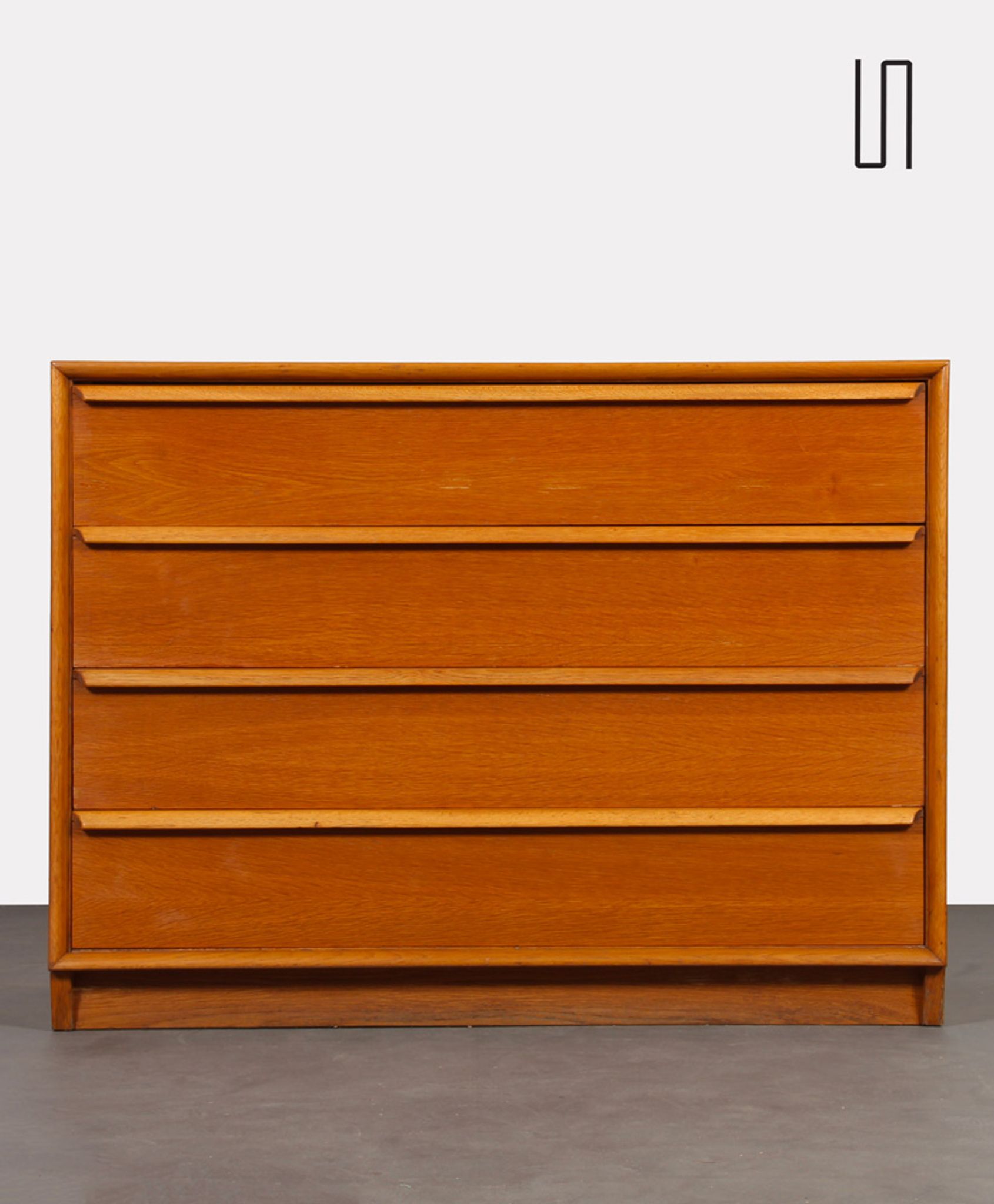 Commode en bois produite par Drevozpracujici podnik, 1966