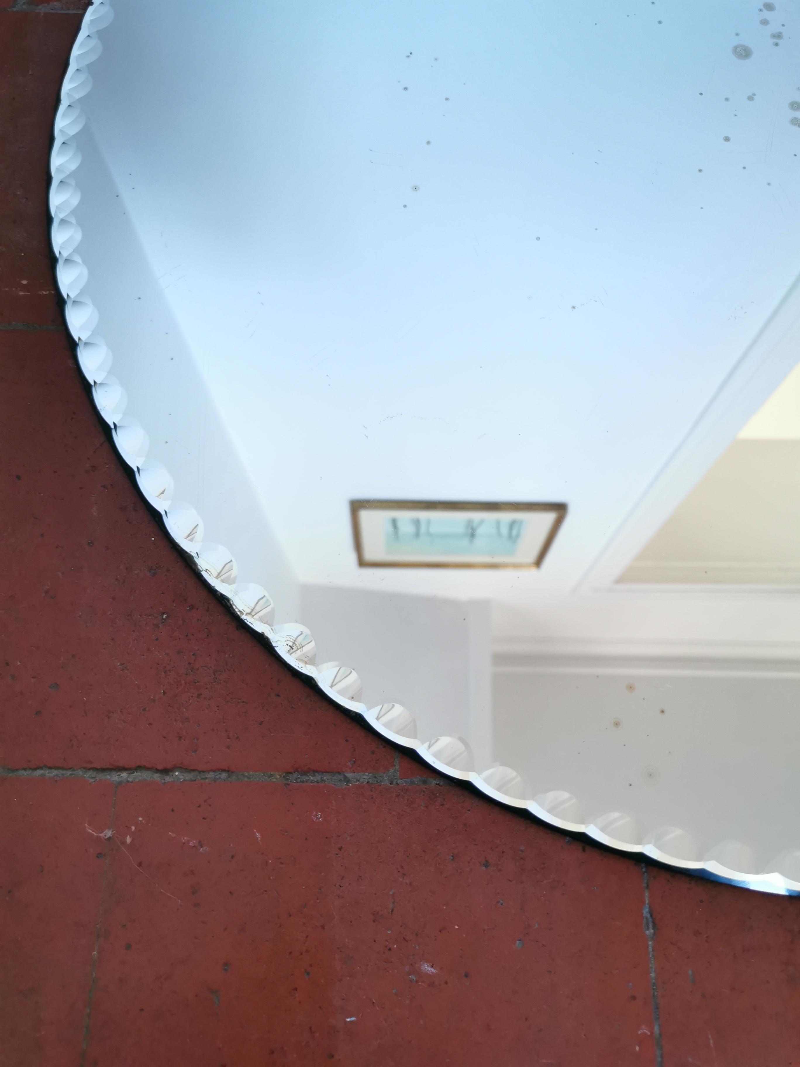 Round beveled mirror 59 cm