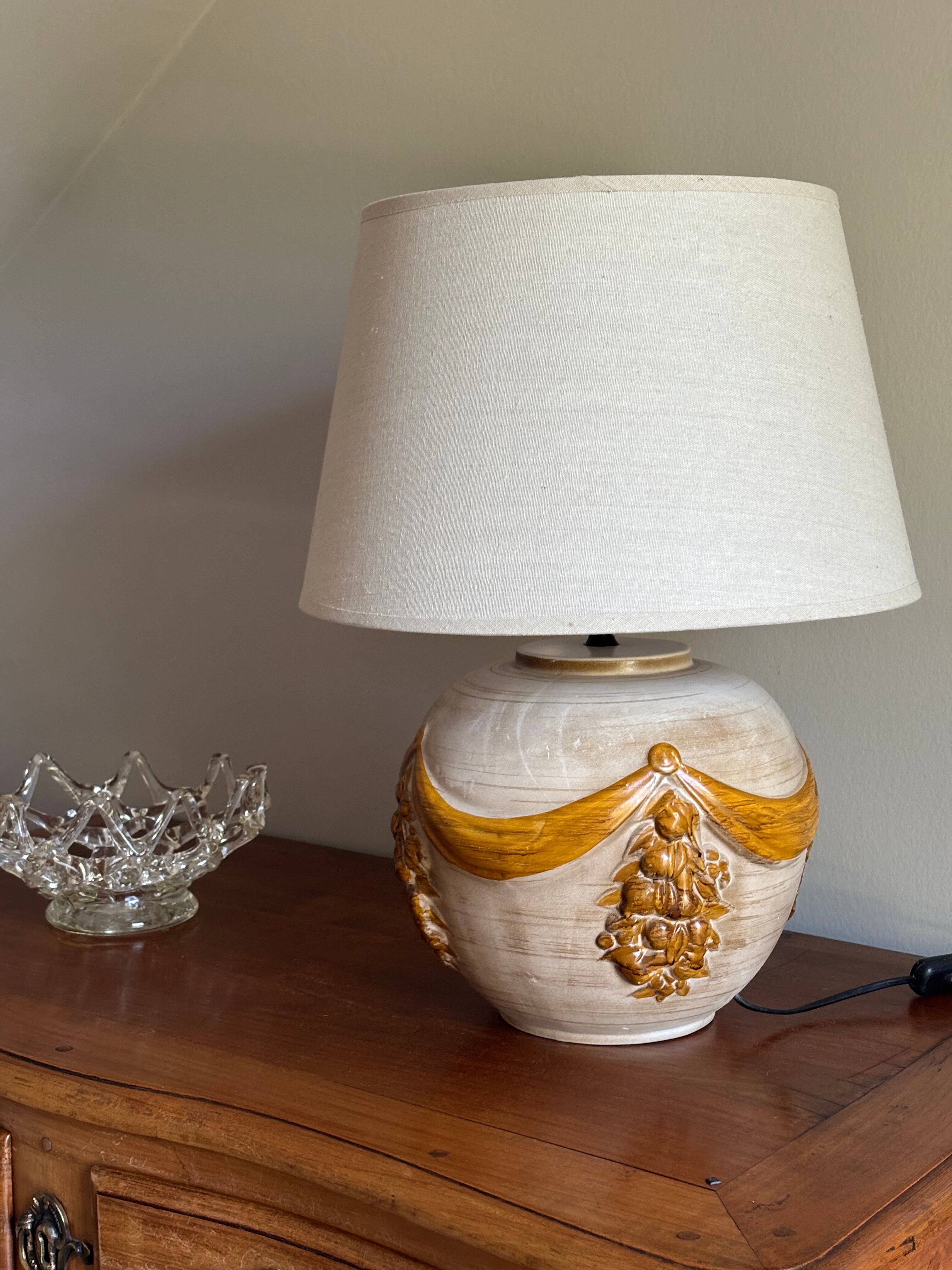 Ceramic lamp