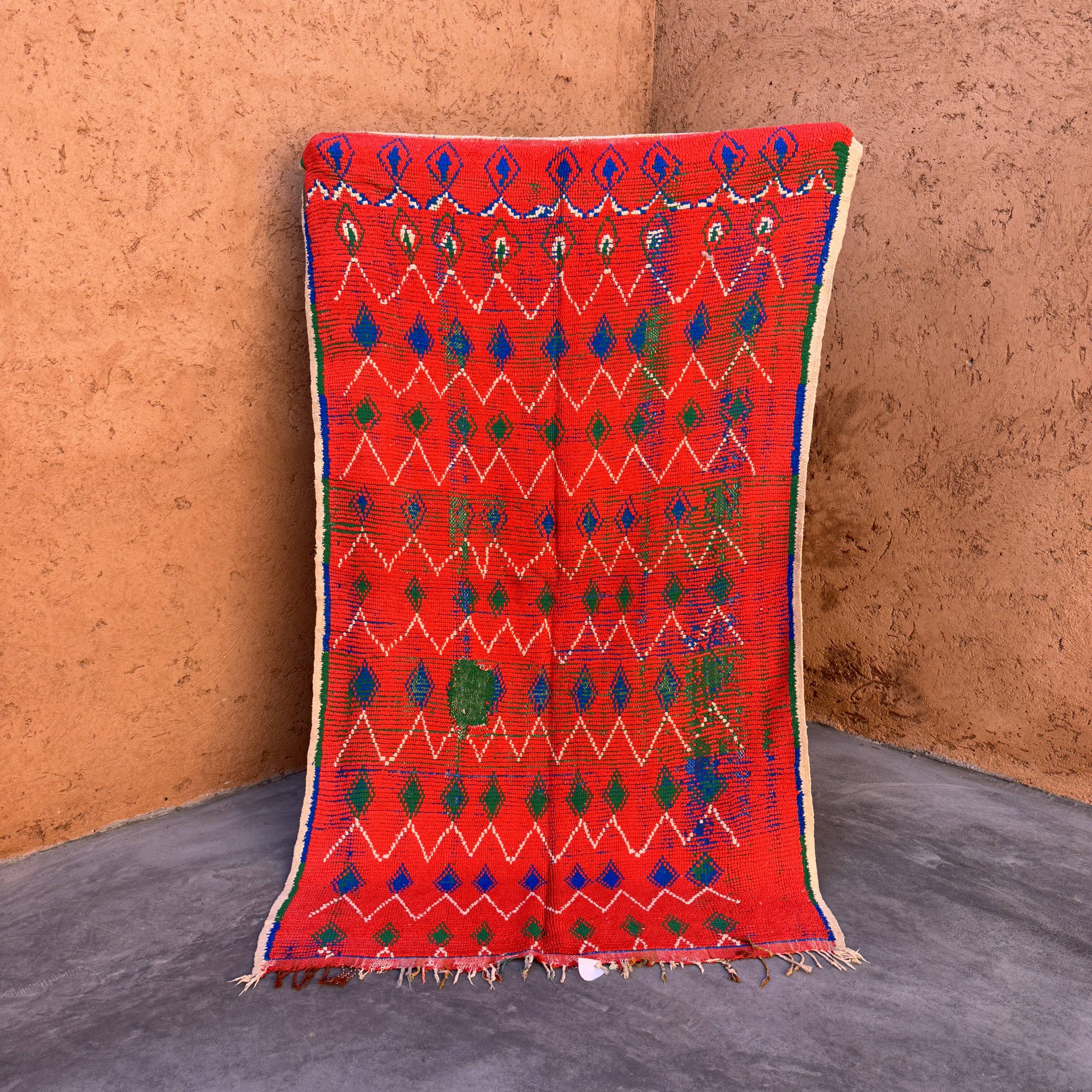 Red Boujad Moroccan rug - 145 x 226 cm