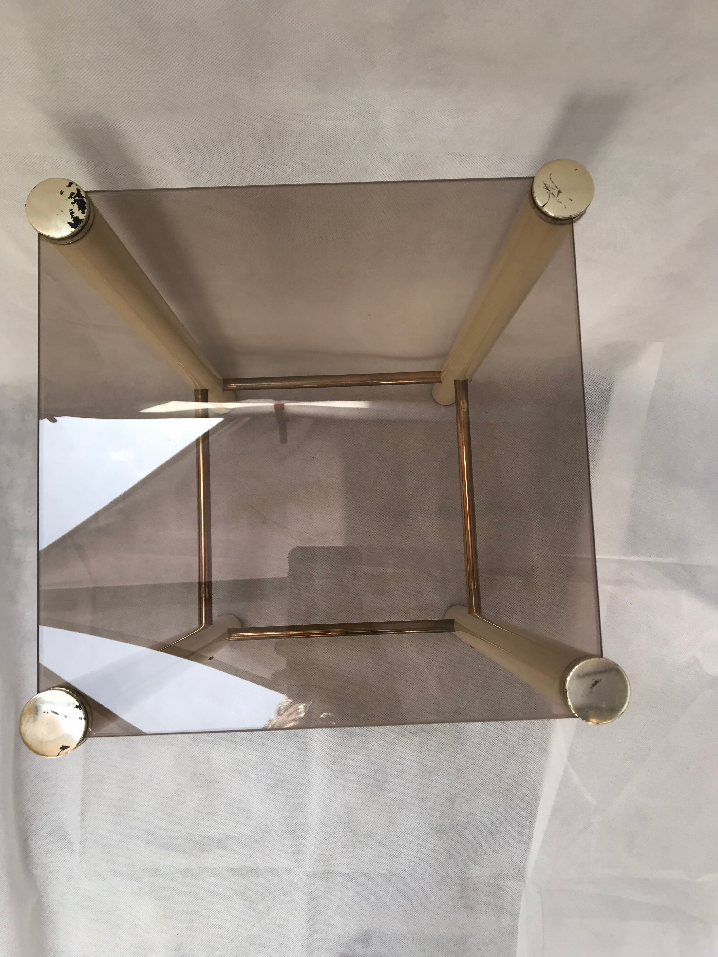 Square side table in metal and smoked glass