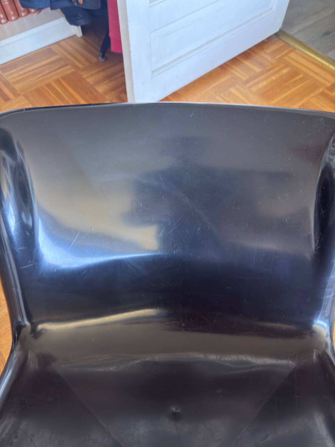 Kartell chair 4875 designed by Carlo Bartoli