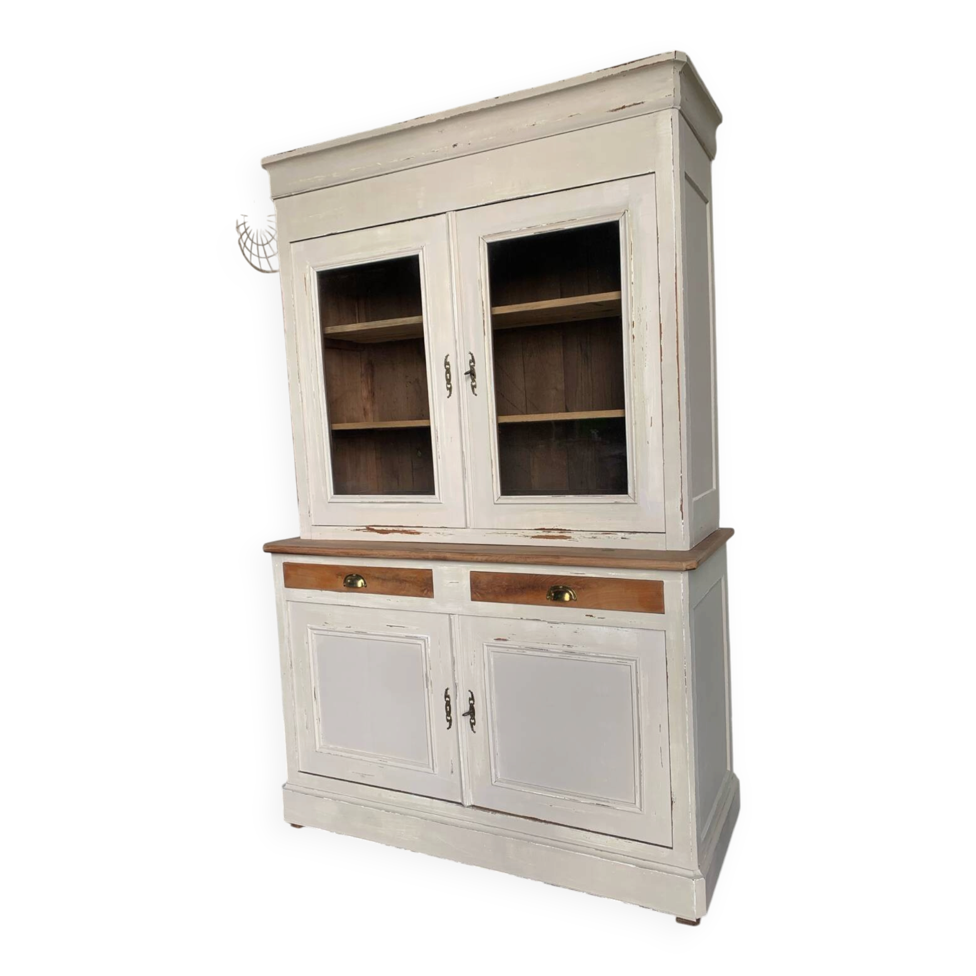Country-style glass cabinet