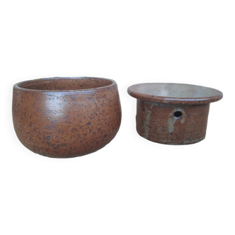 Stoneware butter dish