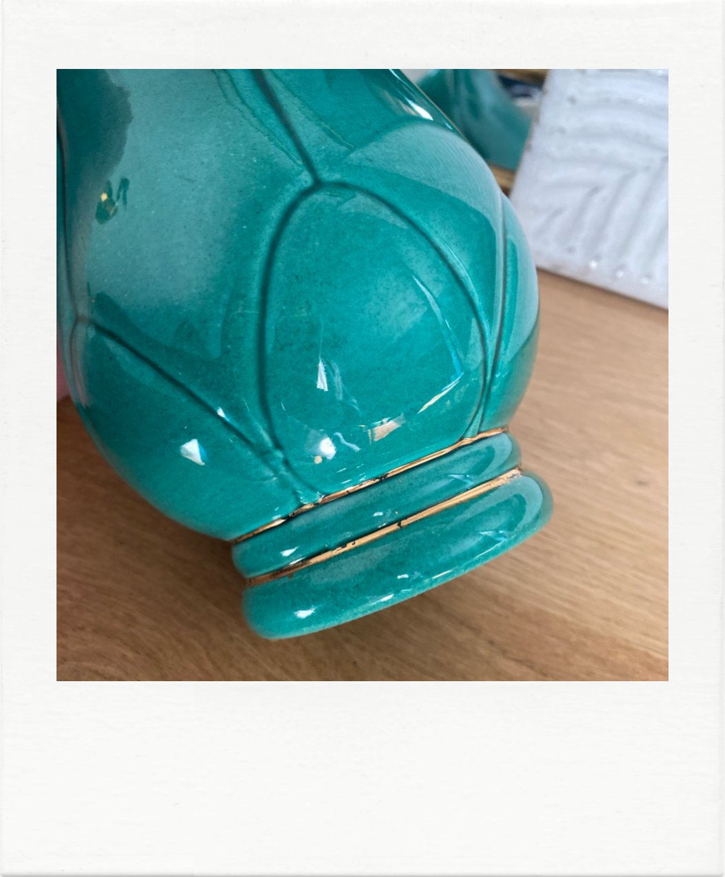 Emerald and gold vase