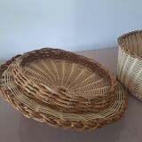 Vintage woven wicker basket with lid - Natural crafts
