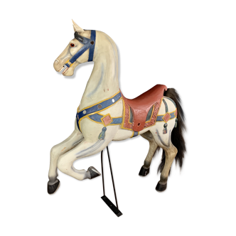 Cheval de manège en bois polychrome avec yeux en sulfure