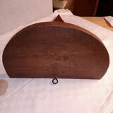 Wall shelf