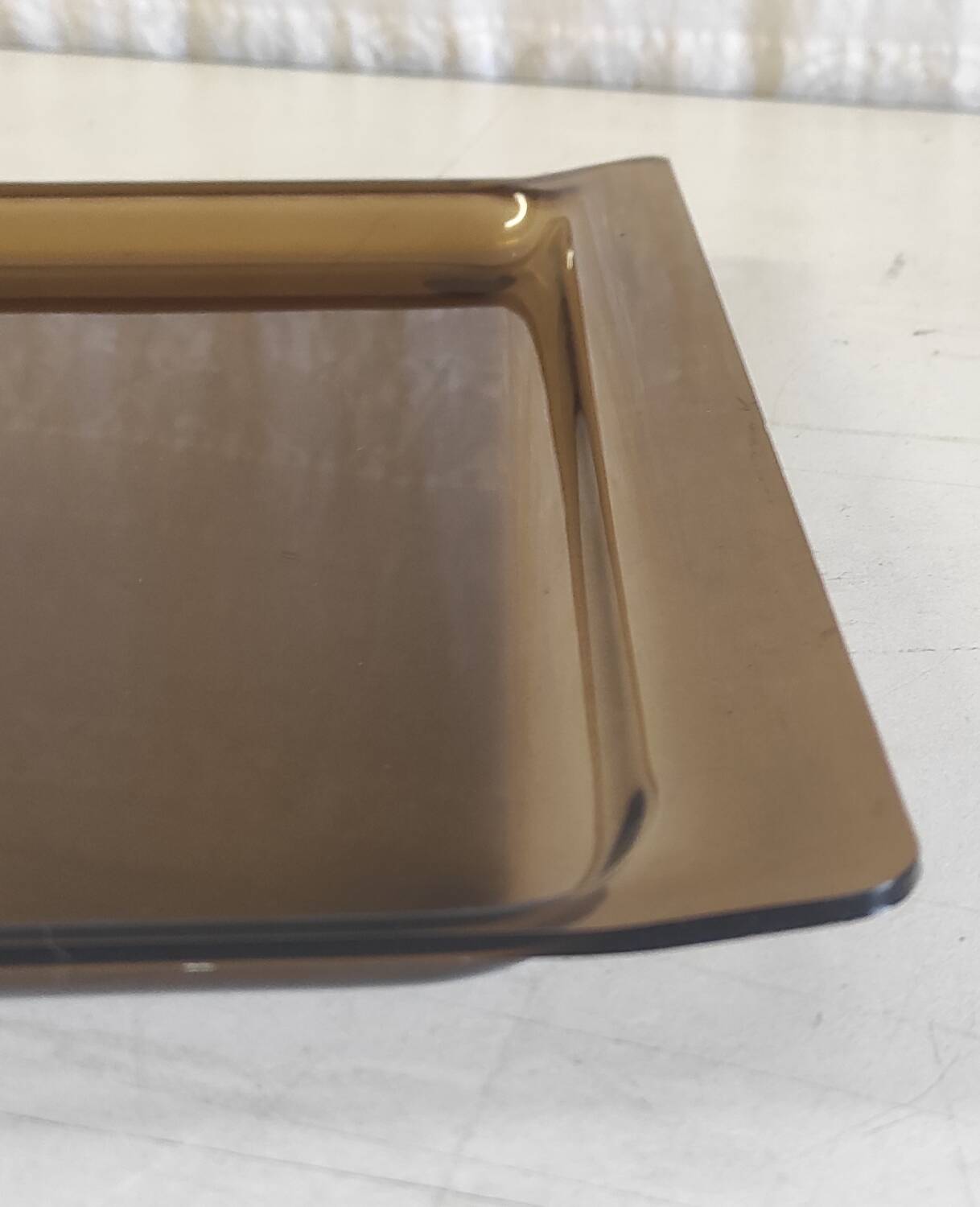 Serving tray in smoked plexiglass - 1970s