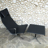 Lounge Chair Chair EA124 - Ottoman EA125 by Charles - Ray Eames for Herman Miller 1960s