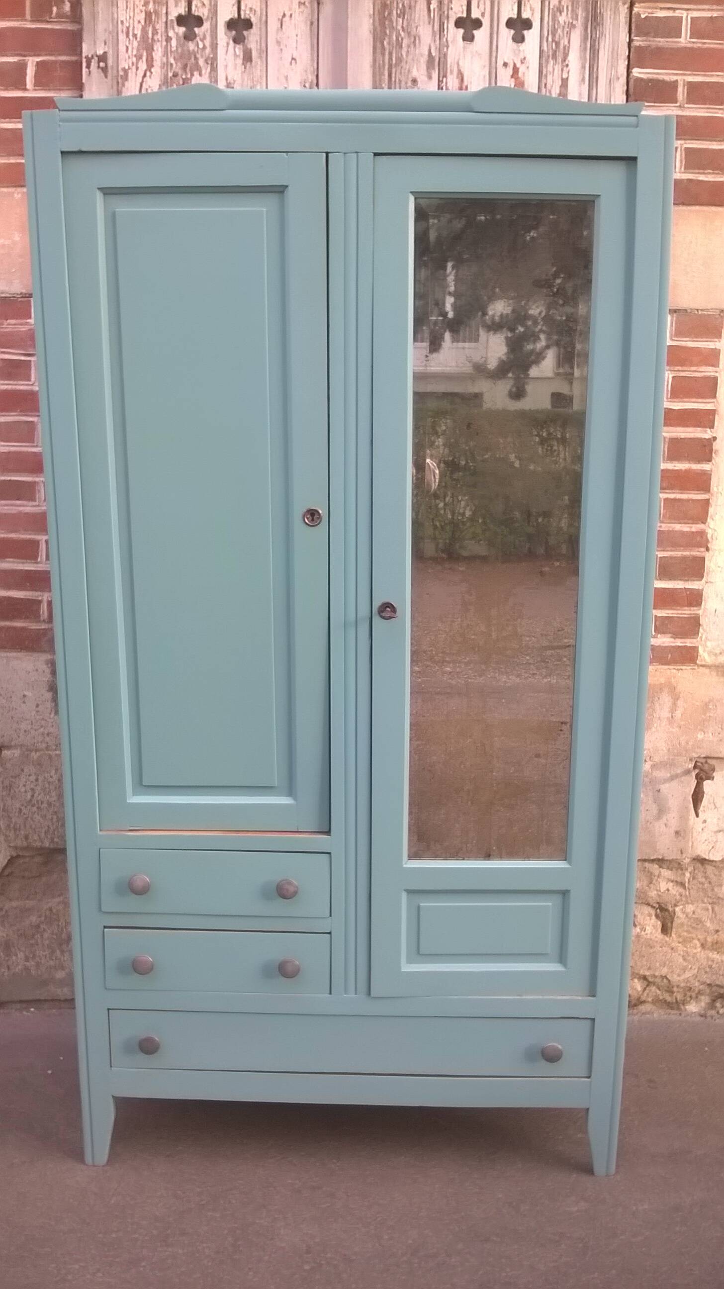 Parisian chest of drawers from the 1930s