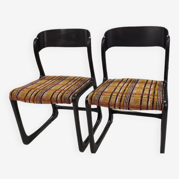 Paire de chaises modèle Traîneau maison Baumann, 1970