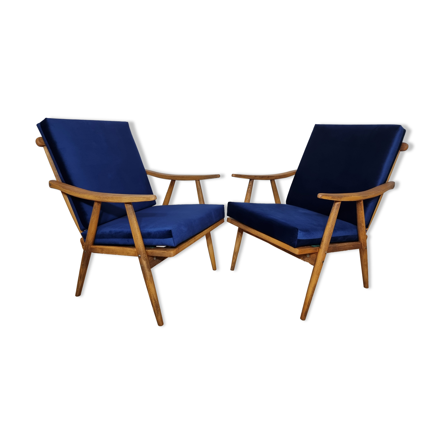 Boomerang" model armchairs by Ton