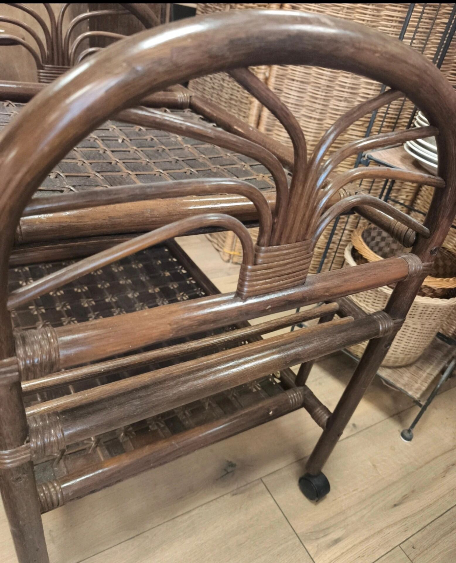 Rattan dessert table