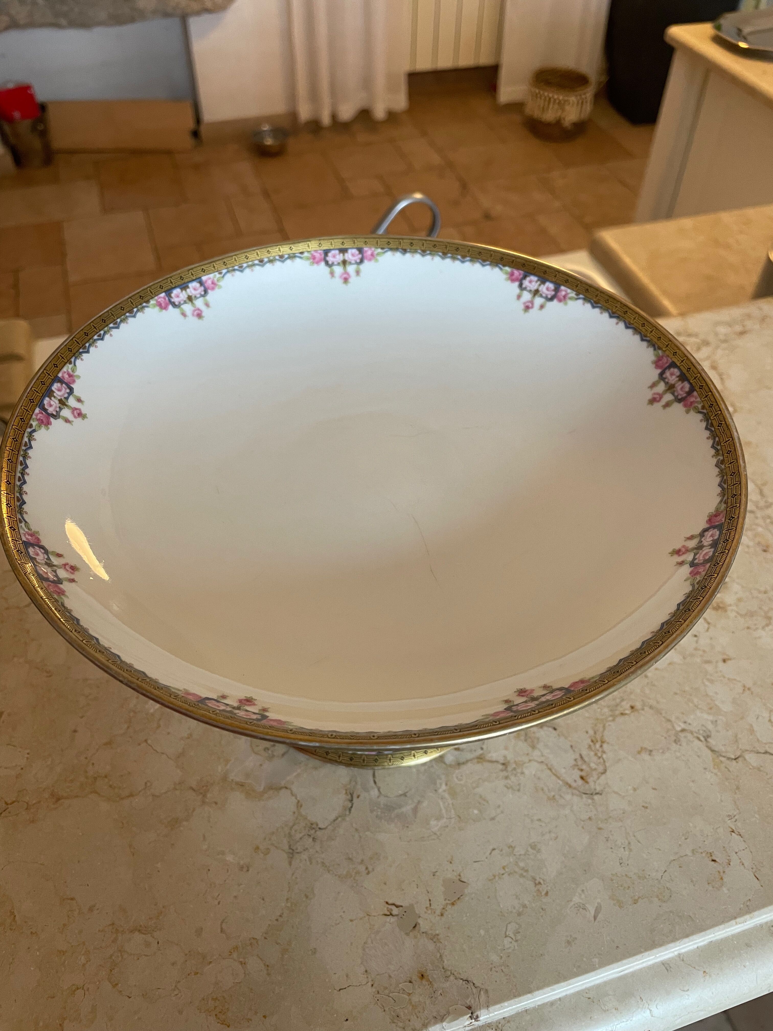 Porcelain fruit cup signed