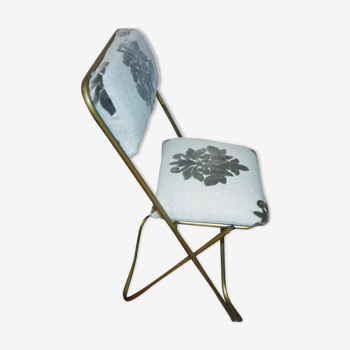 Chair folding relookee
