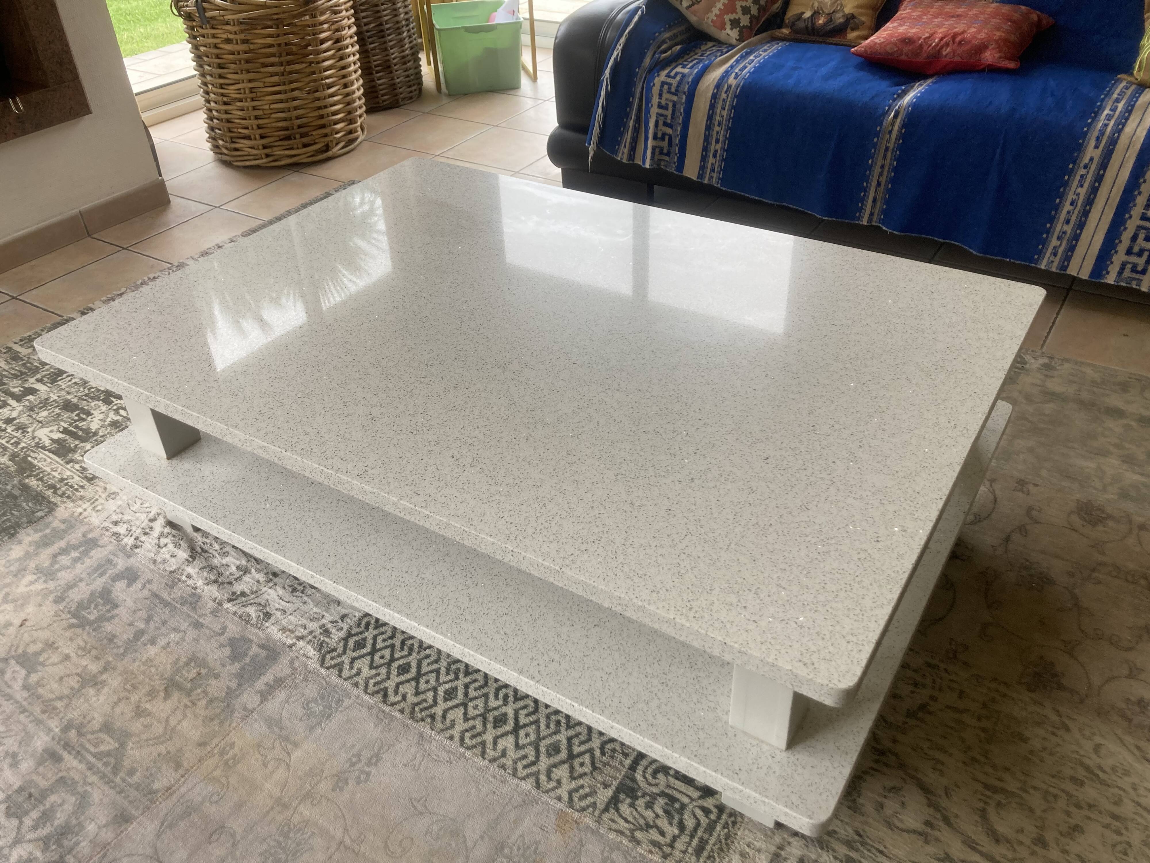 Design coffee table with double top Quartz