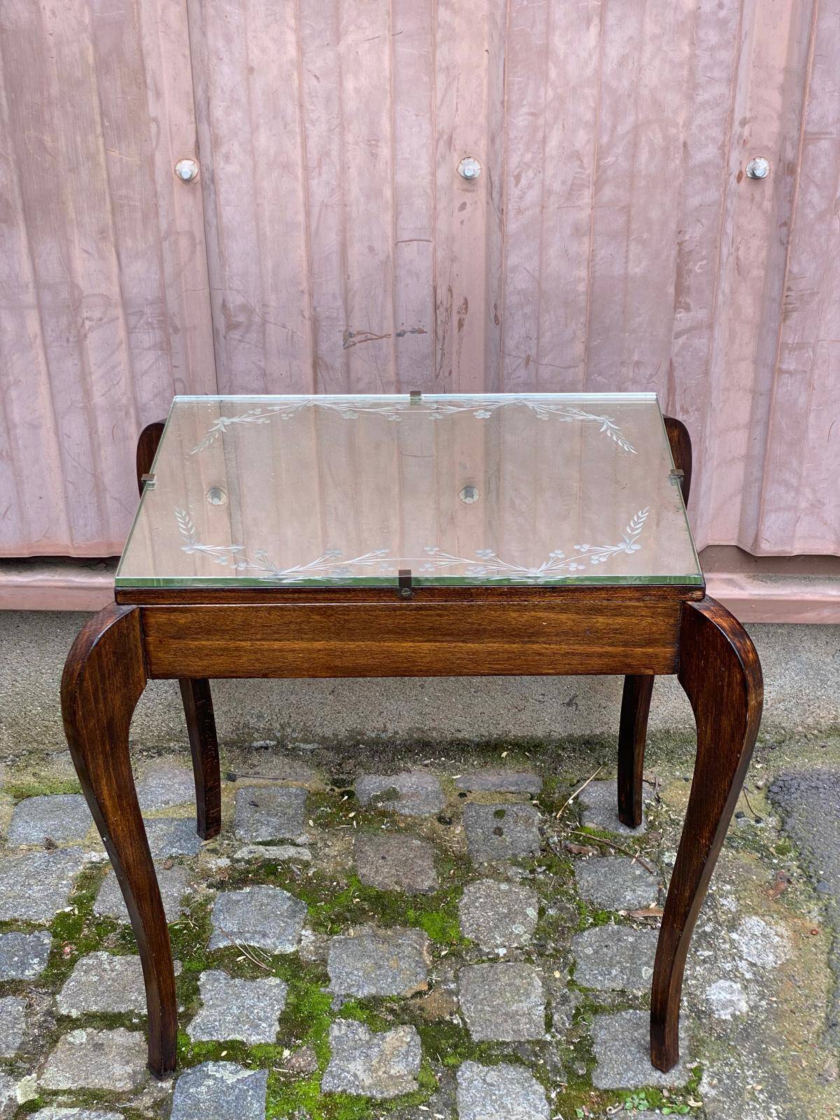 Louis XV solid wood mirrored coffee table