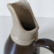 Two-tone stoneware jug model 424