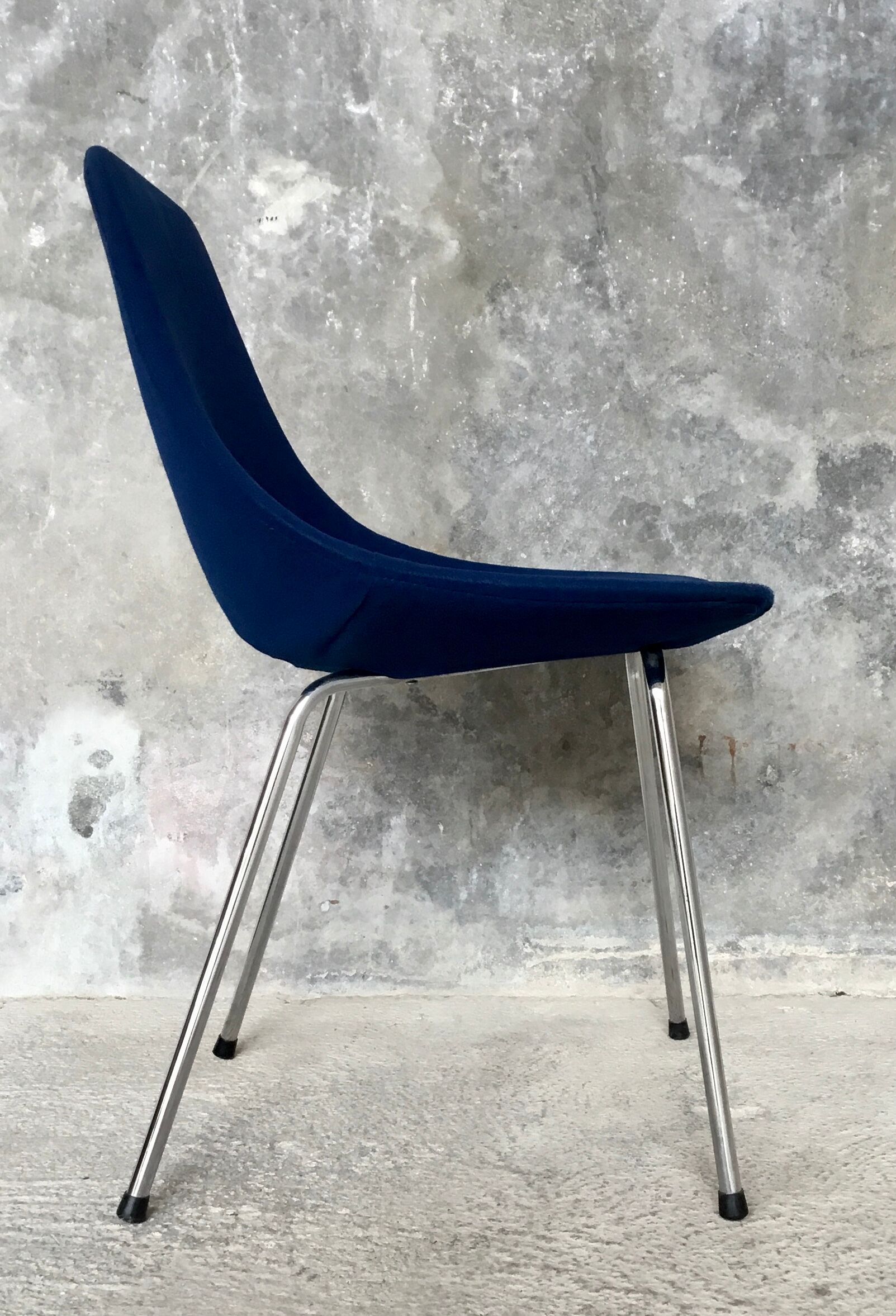 Barrel chair by Pierre Guariche - stainless steel base