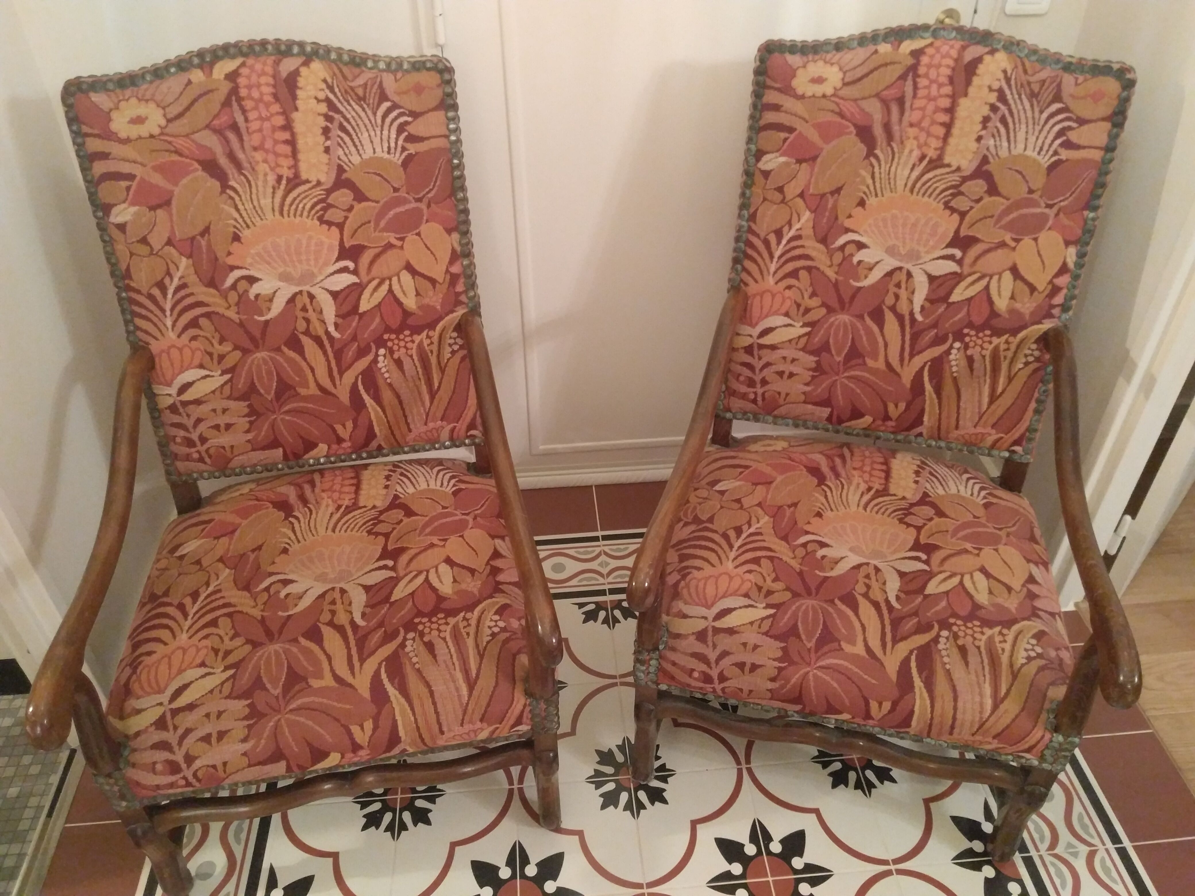 2 armchairs