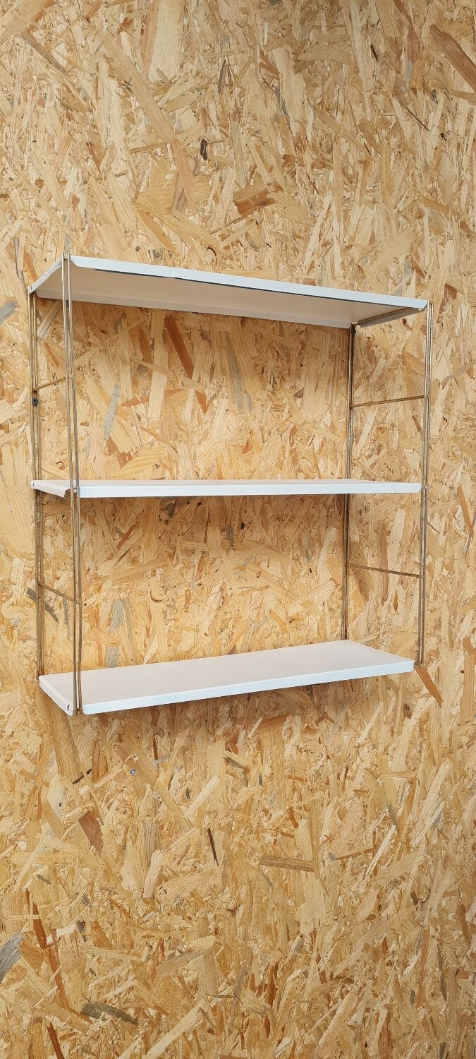 String shelf