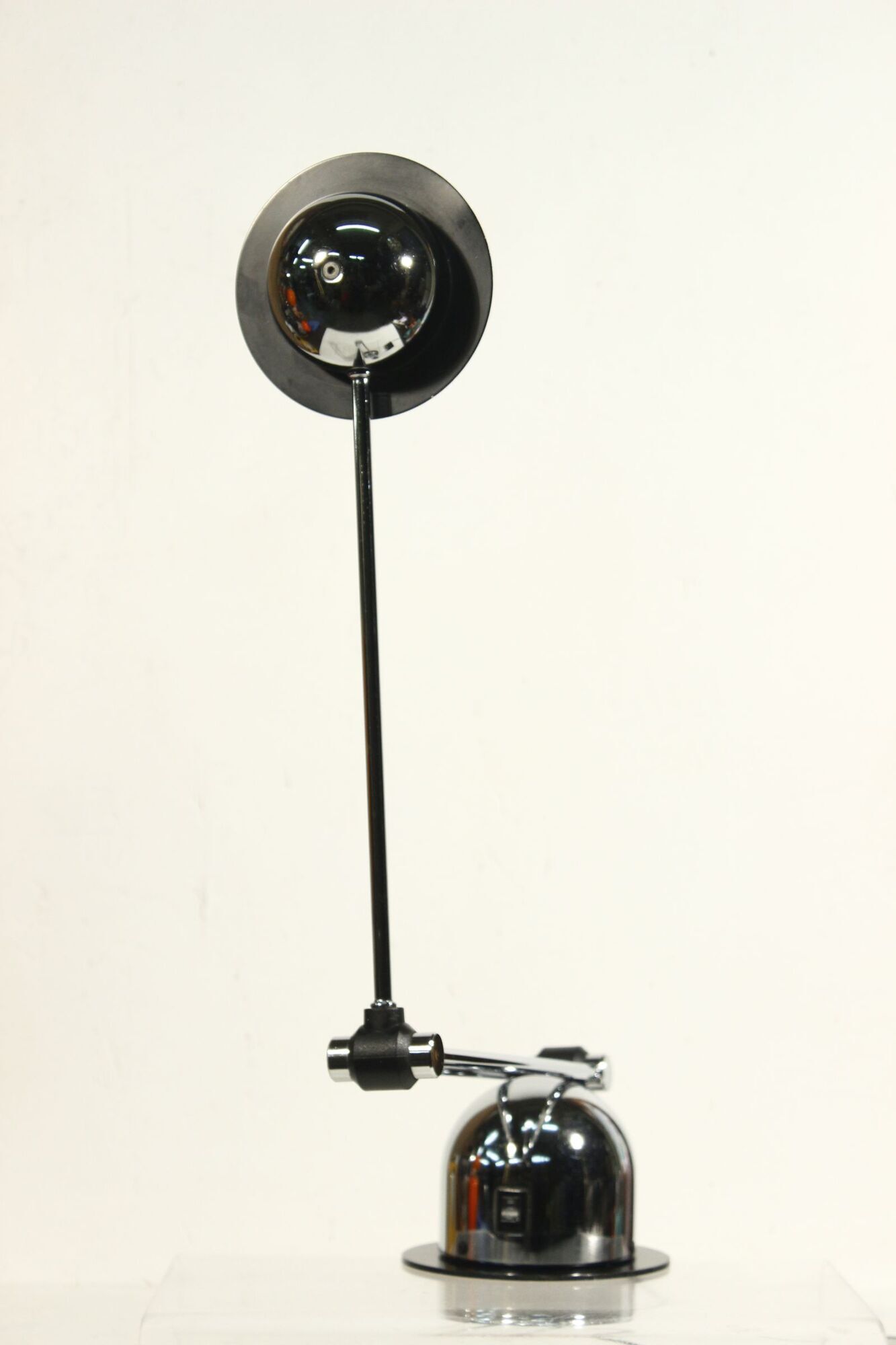 Desk lamp vintage metal chrome articulated arm post-modernist design 1980s