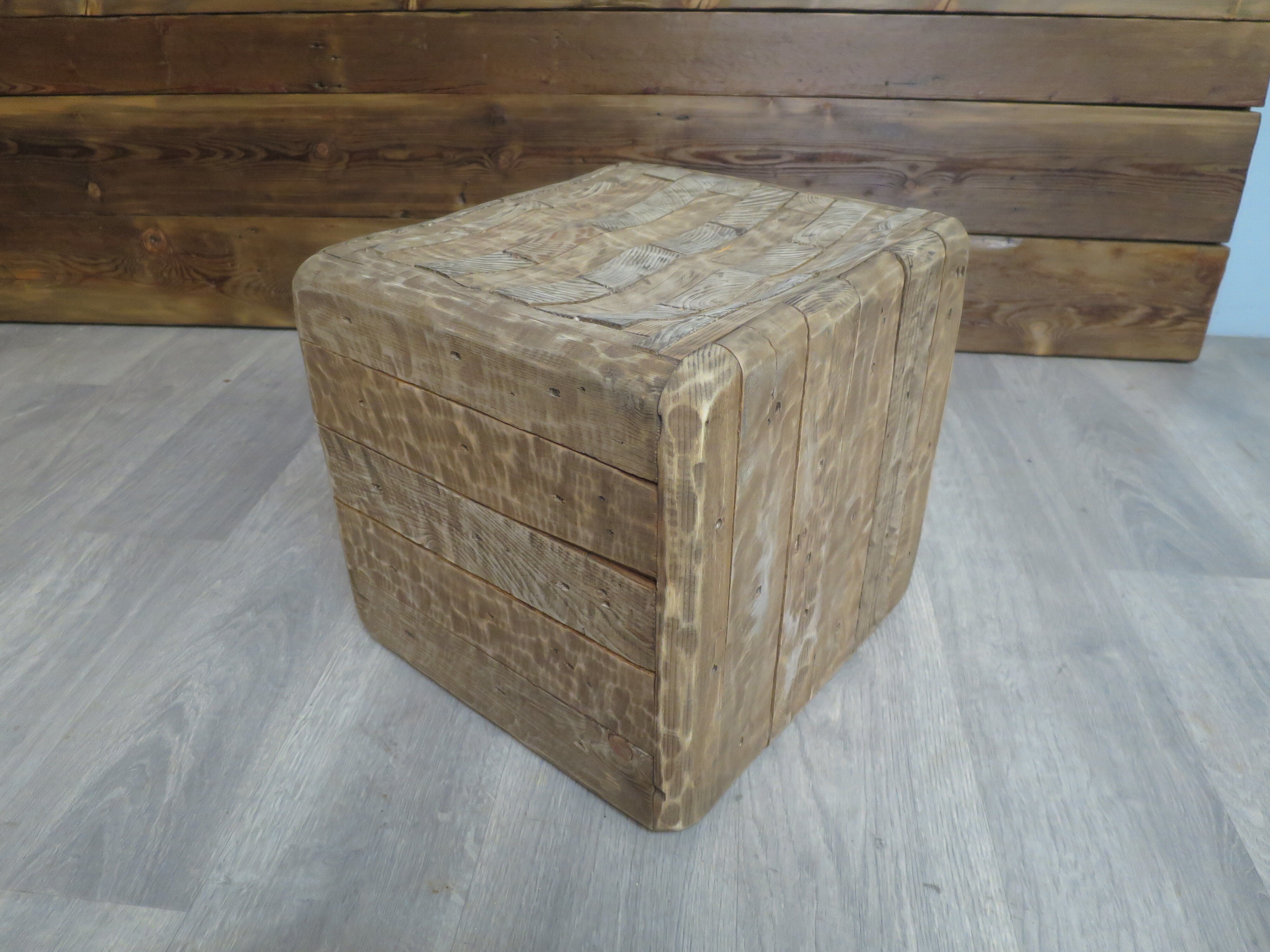 Wooden pouf