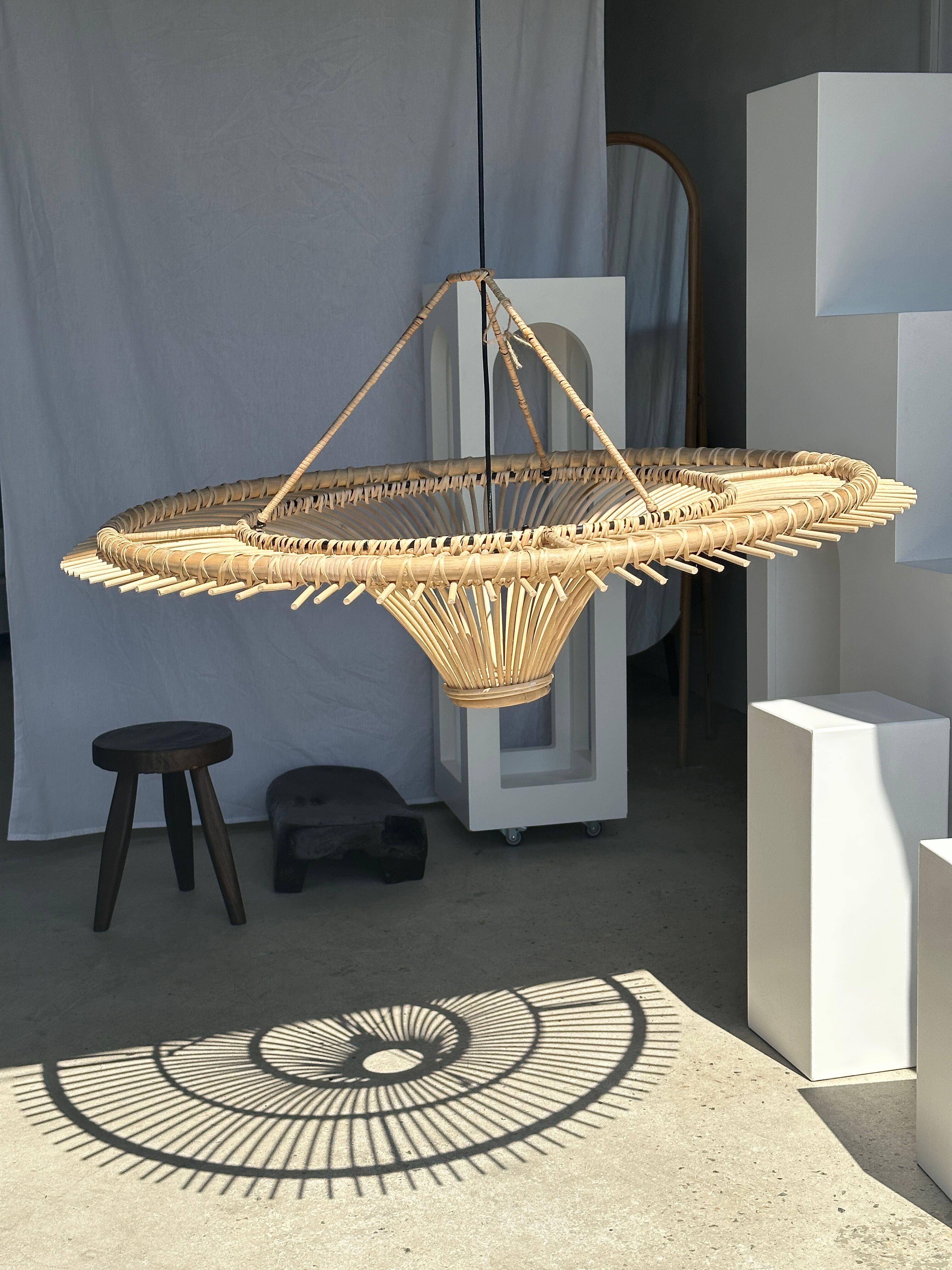 Suspension rattan saucer iron frame D:120 H:60