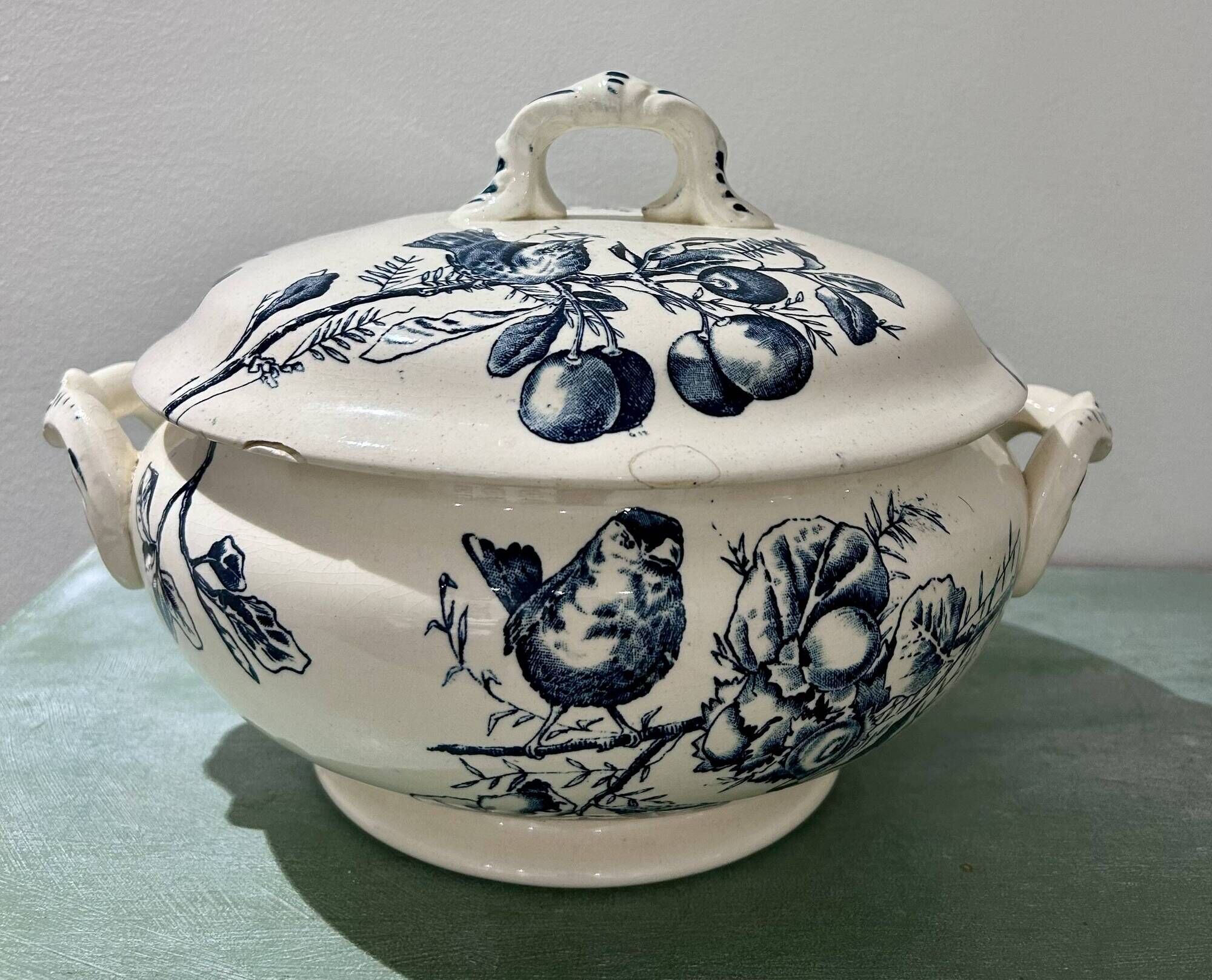 Antique soup tureen, late 19th century.