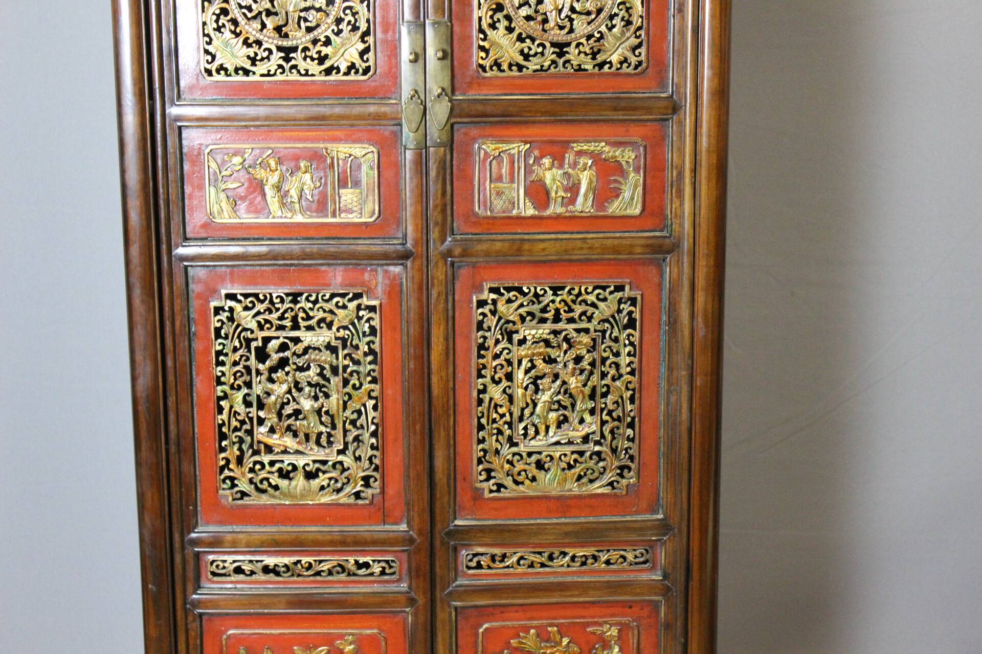 Chinese Cabinet in Red and Gold Lacquer