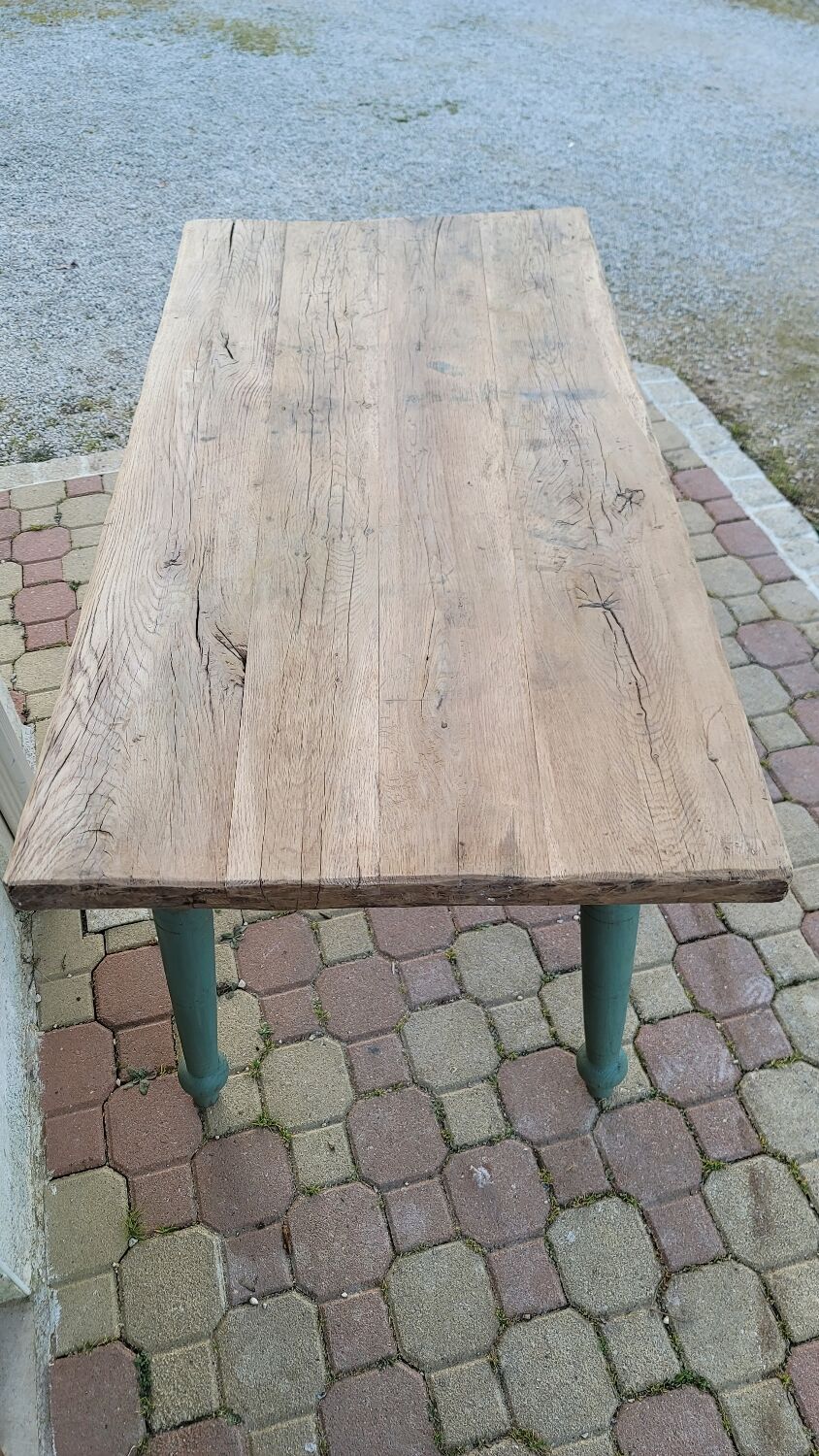 Farmhouse table