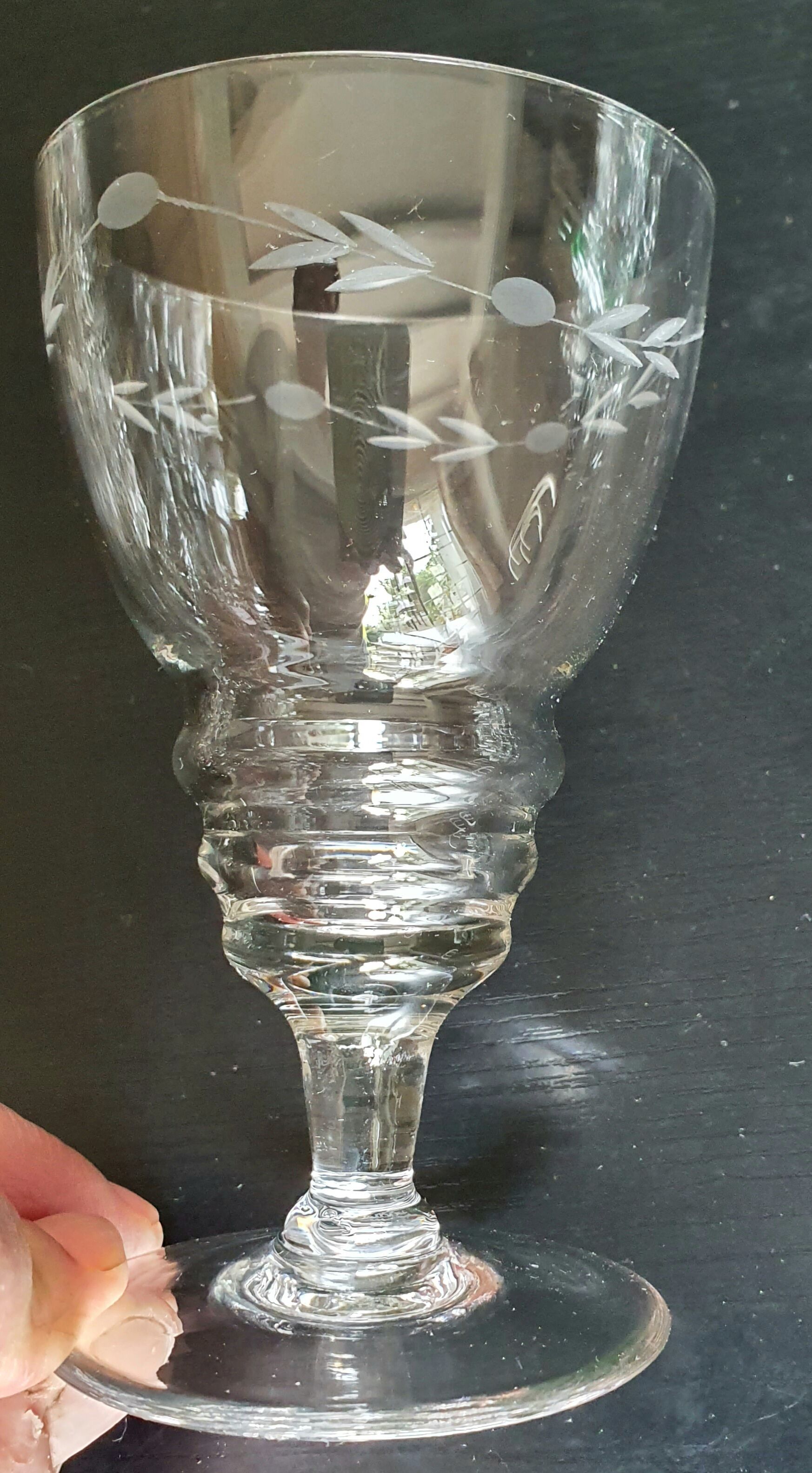 6 vintage wine glasses engraved pyramid shape